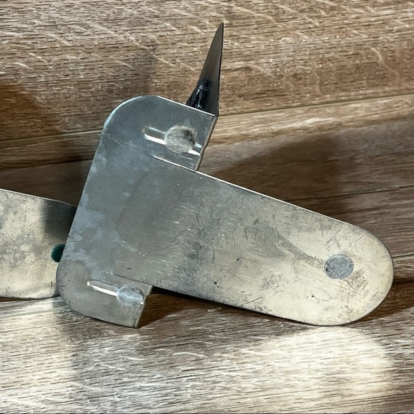 Metzke Pewter Nautical Sand Dollar Beach Design Bookends Maker Mark Vintage 1980 - Picture 11 of 16